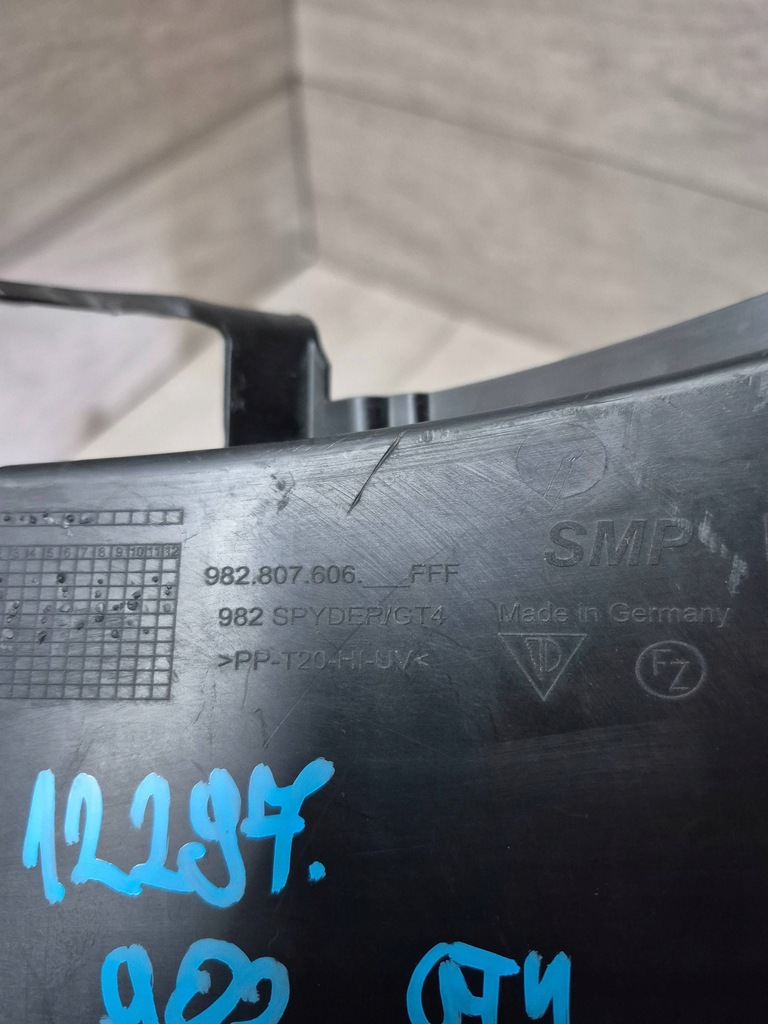 фото №6, 12297. porsche cayman gt4 воздуховод воздуха правая 982807606