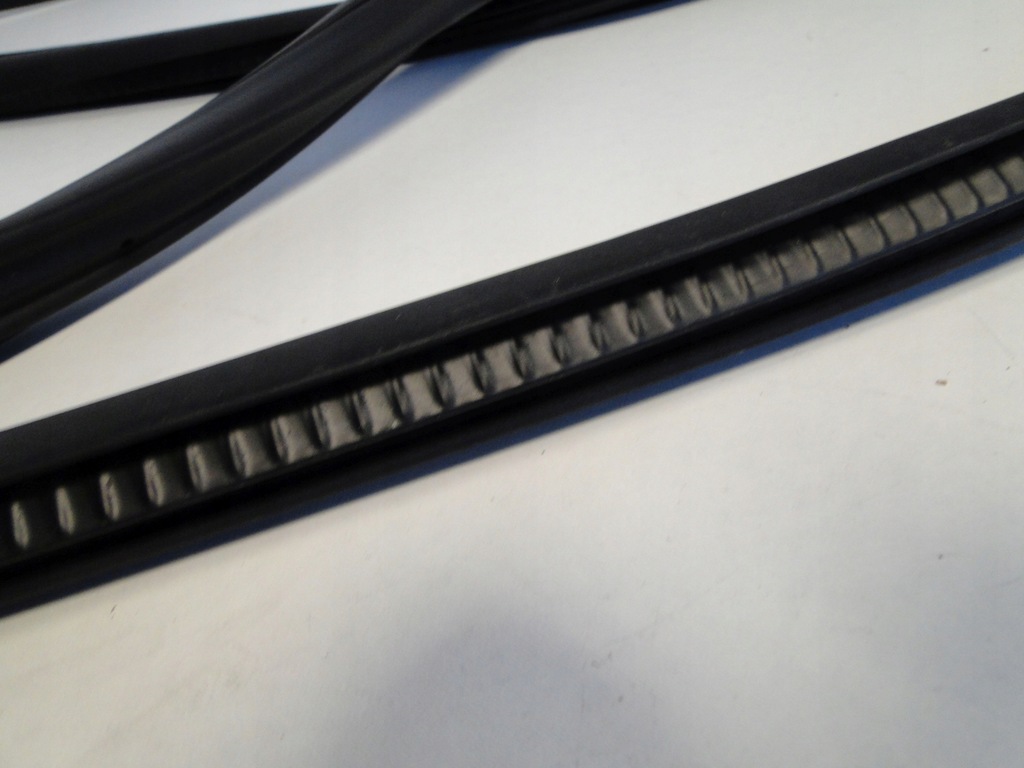 фото №13, Mercedes sprinter w910 910 прокладка дверь передние левая правое