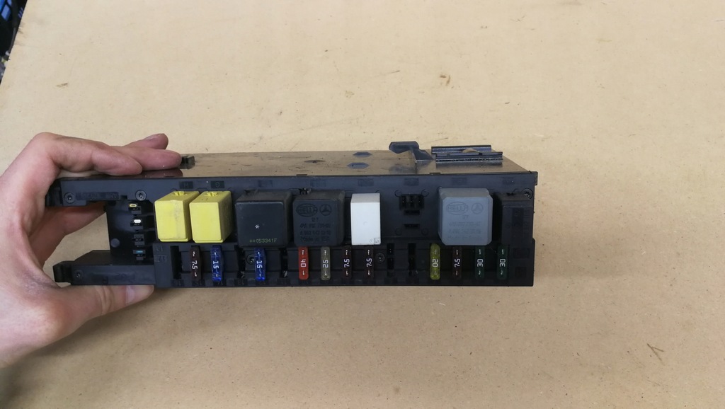 фото №7, Mercedes w203 модуль sam задняя lift 2035453701