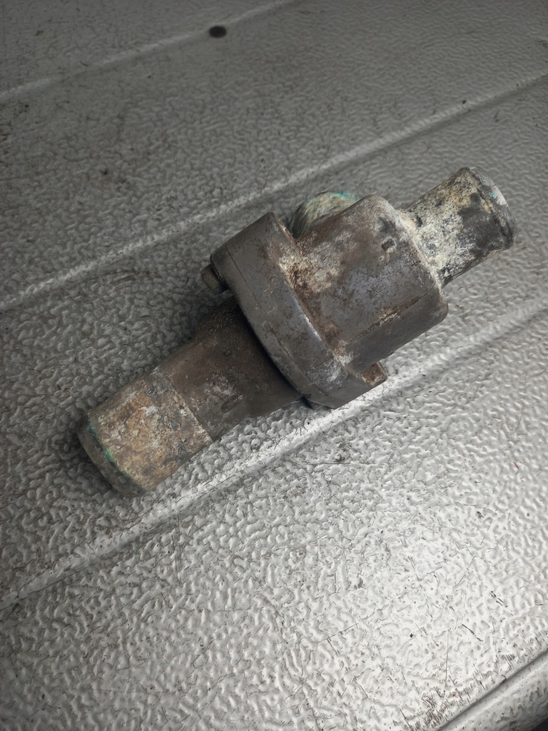 фото №4, Корпус термостата ford mondeo mk2 96-00r