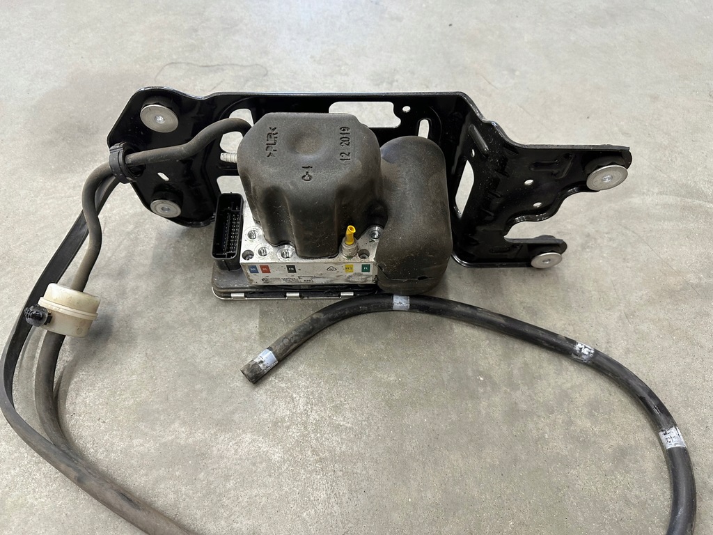 фото №4, Компрессор насос подвеска bmw x5 g05 оригинал 5a08bc9 100% исправна