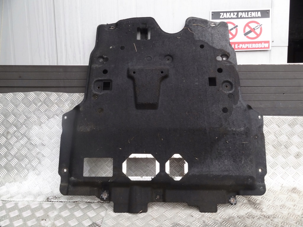 фото №1, Citroen ds3 crossback 2019 1,2 thp защита плита двигателя оригинал