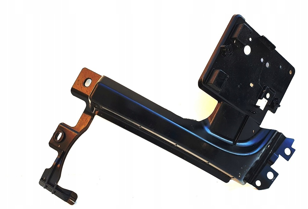 фото №1, Направляющая бампера левый задняя land range rover evoque