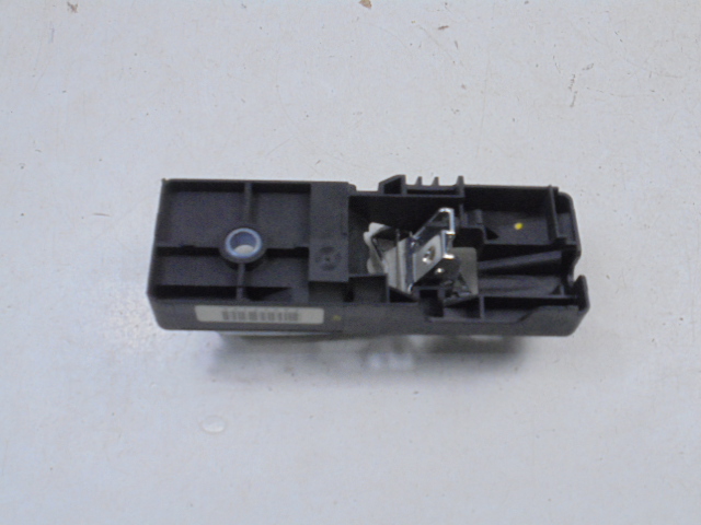 Alfa romeo 159 ручка двері внутрішня ліва задній 156043463 Ціна