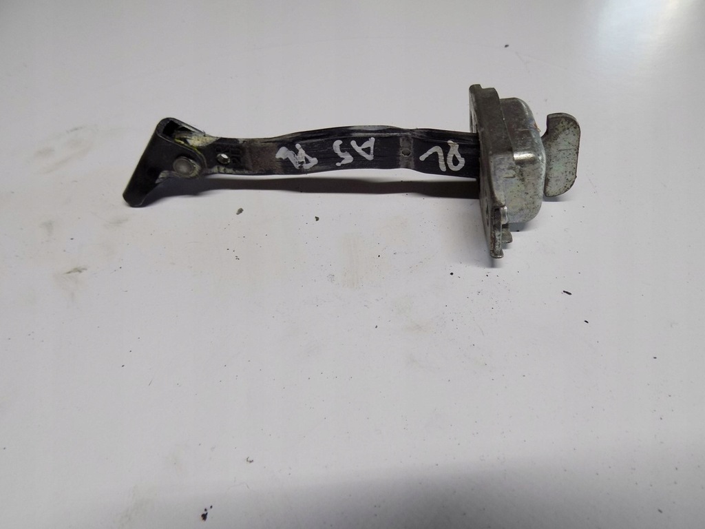 фото №1, Rav4 iii lift ограничитель дверь левый перед