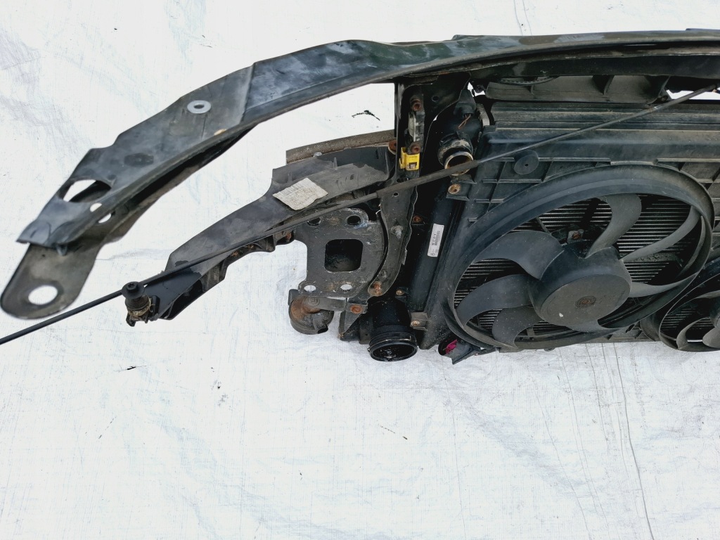 Ремень передний усилитель радиатор вентиляторы audi a3 8p0 2.0 tdi 2003-2008 в Украине