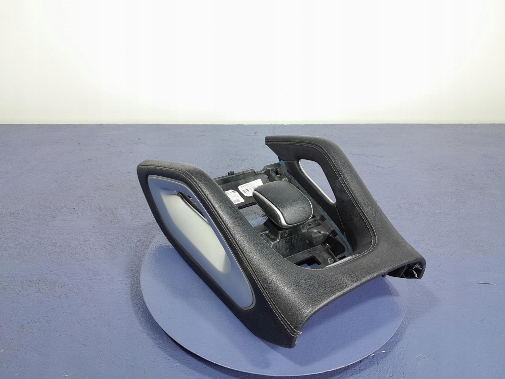 фото №1, Mercedes gle w167 рамка туннель средний a1676801601