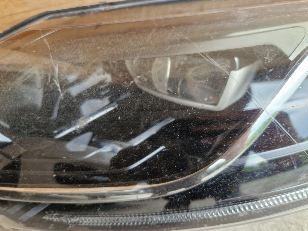 фото №3, Лампа ліва перед renault espace v 5 260608372r