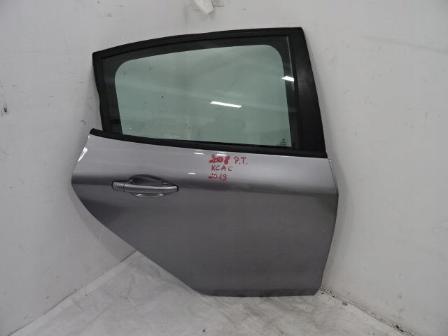 фото №1, Peugeot 208 lift дверь правое задние задняя kcac