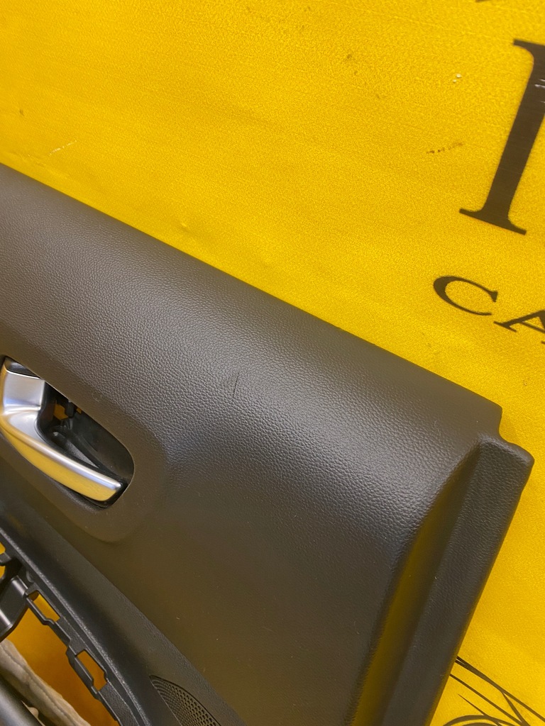 фото №3, Обшивка оббивка двері лівий задня bose renault koleos ii