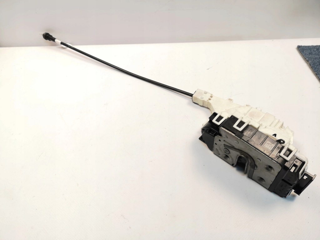 фото №1, Mercedes sprinter a907 замок дверь левый перед a9077200000