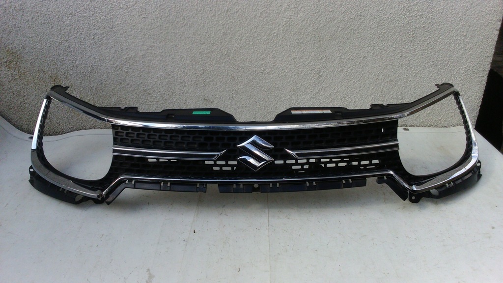 фото №1, Suzuki ignis iii решётка радиатора решётка радиатора радиатора 16r.-