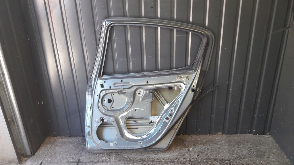 фото №8, Двері правий задня peugeot 407