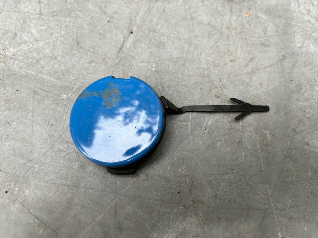 фото №1, Заглушка фаркоп перед renault clio iv