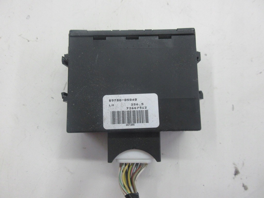 фото №10, Toyota avensis t25 2.2 d-cat 177km 2ad набор иммобилайзер стартовый бортовой компьютер