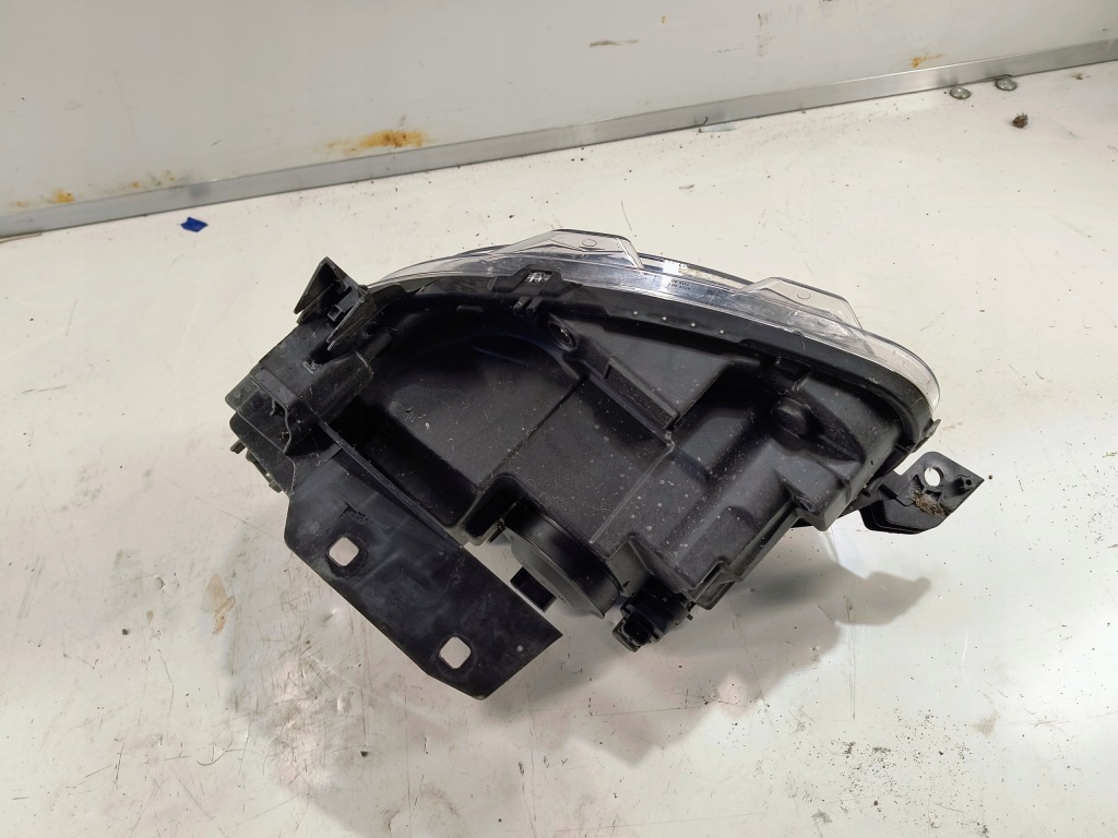 Microcar due mgo фара правий кронштейн  оригінал Недорого