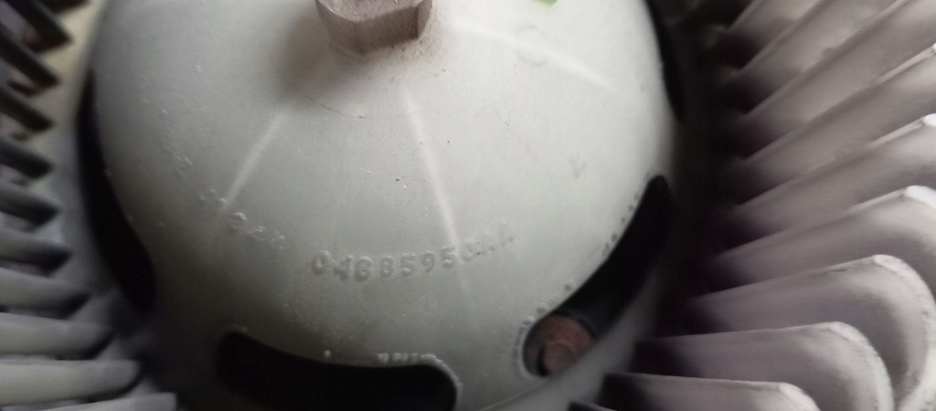 фото №10, Chrysler pt cruiser 2001 вентилятор обдув / воздуходувка