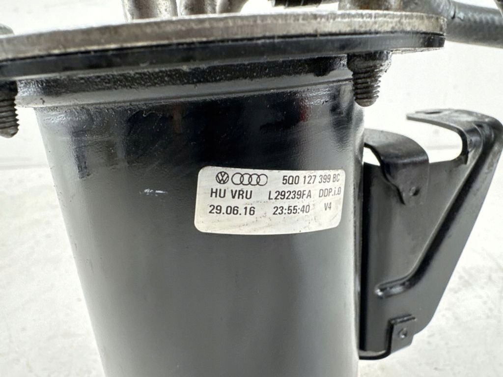 фото №7, Audi a3 s3 8p 2007 фильтр топлива