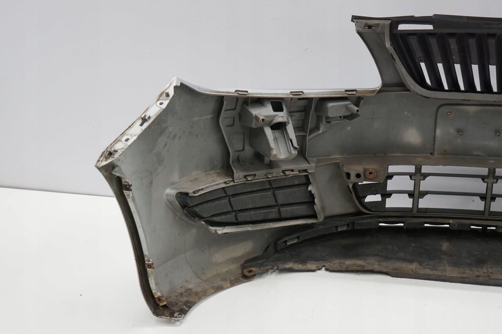 фото №13, Skoda fabia lift 13r бампер передній перед la7w