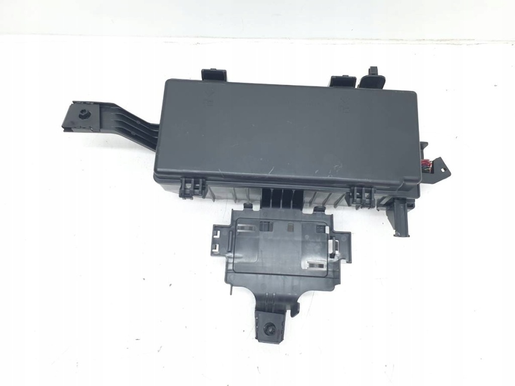 фото №1, Коробка предохранителей корпус mercedes w166 a1665460143