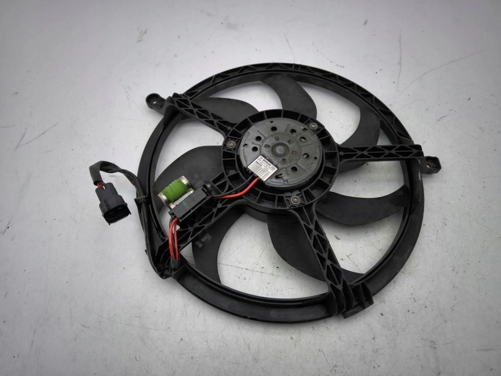 Mini cooper countryman r60 2014 вентилятор радиатора 0130303027 Оригинал