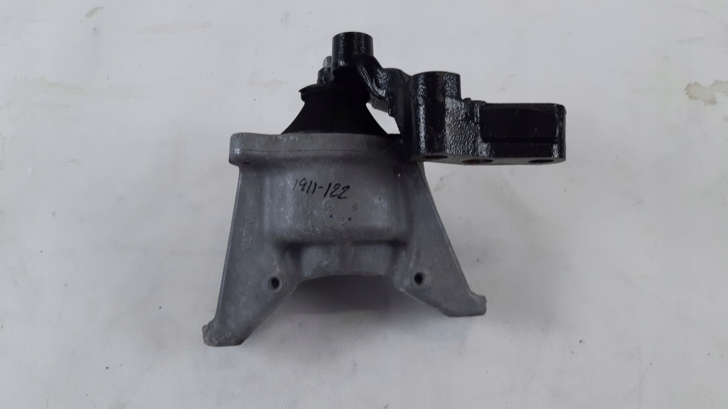 фото №7, Honda cr-v iv 1.6 d 12- кронштейн подушка двигуна