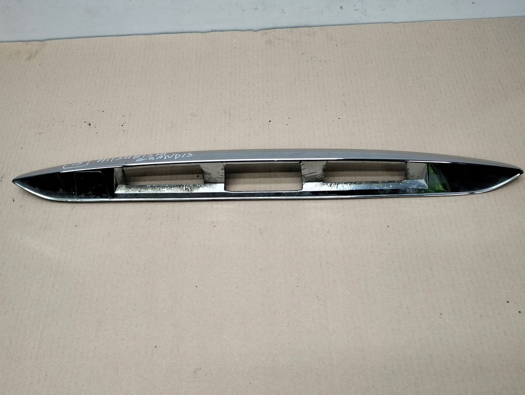 фото №6, Накладка молдинг хром крышки багажника mitsubishi grandis lata 03-11
