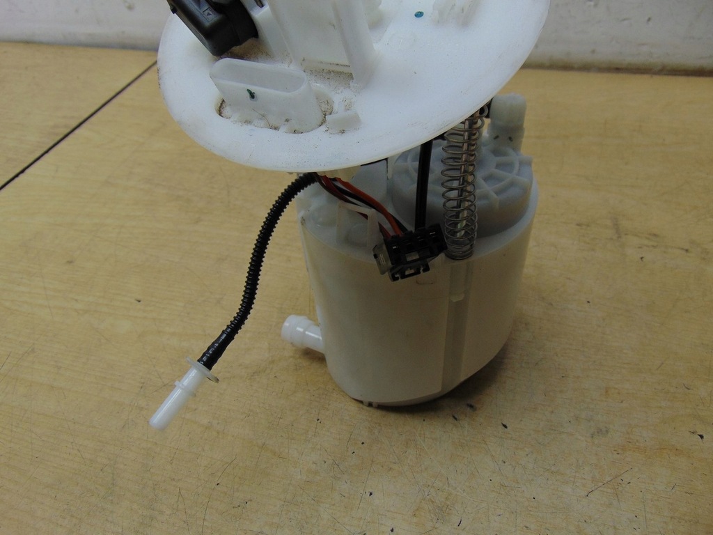 фото №8, Насос топлива w бак mercedes w206 a2064704401