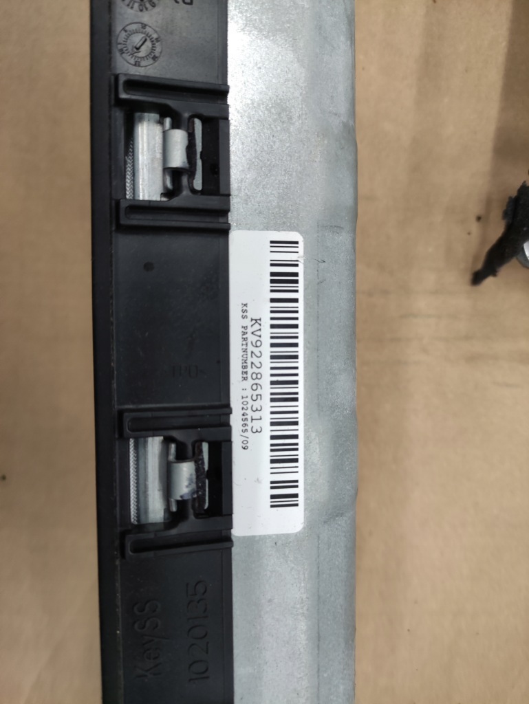 Купить Bmw 3gt f34 2013 панель  приборная панель ремни наколенники подушка w руль