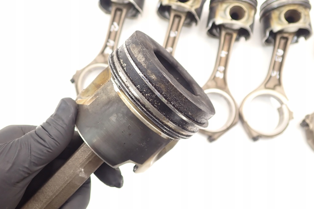 фото №4, Audi a8 d3 02-09 4.0tdi ase поршень + шатун