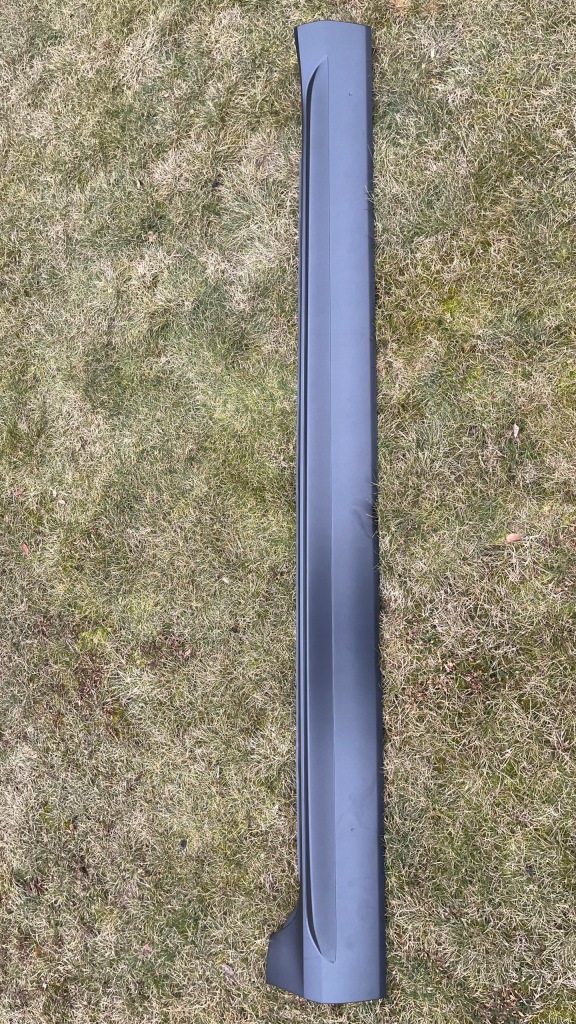 фото №1, Молдинг поріг права volvo v90 16 nowa оригінал