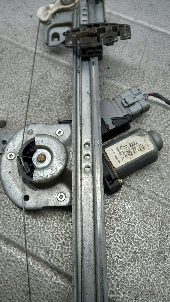 фото №4, Підйомник правий перед citroen c3 02r hb