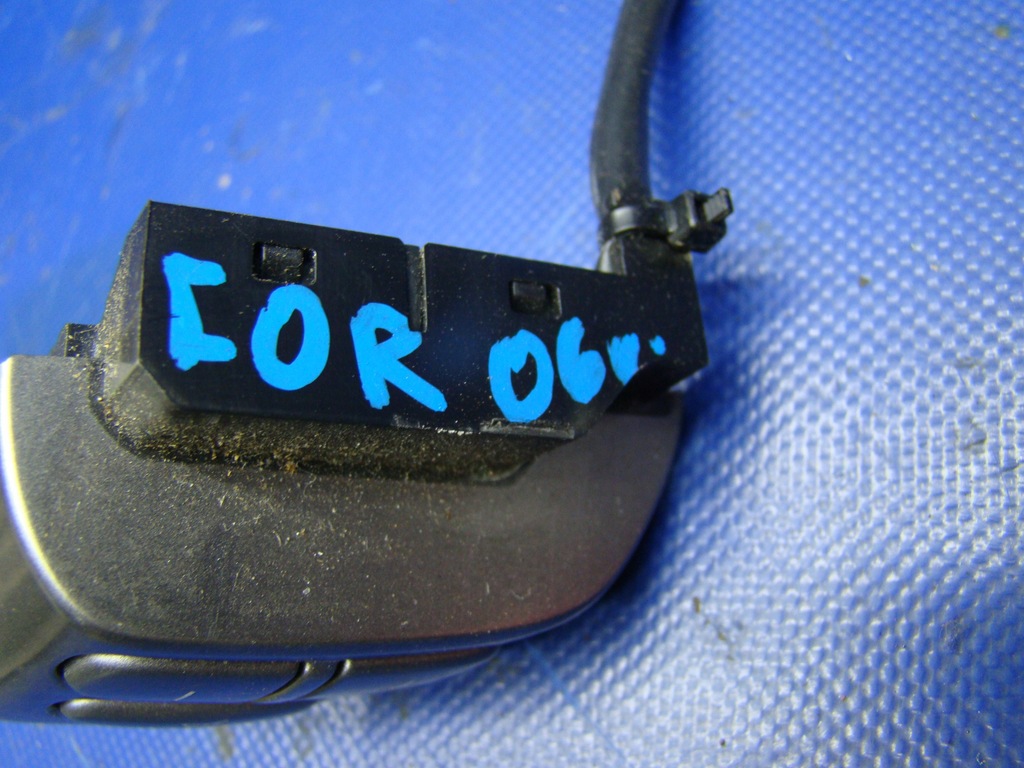 фото №4, Переключатель радио руля forester ii 06r lift