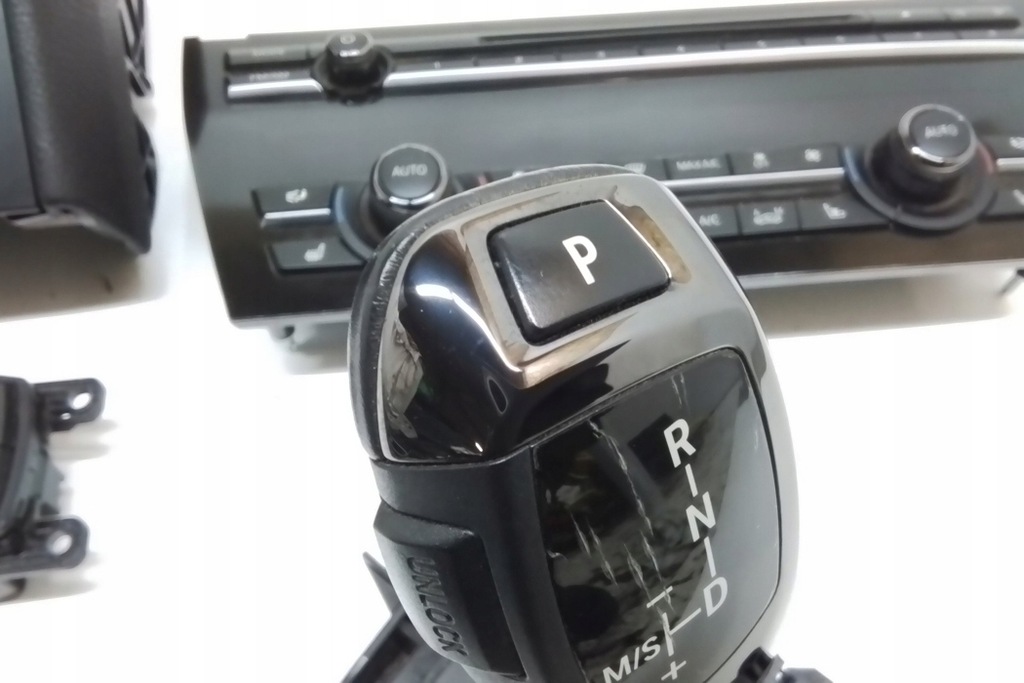 фото №16, Панель керування навігації bmw 7 f01, f02 9350725 4.4l бензиновий 300kw