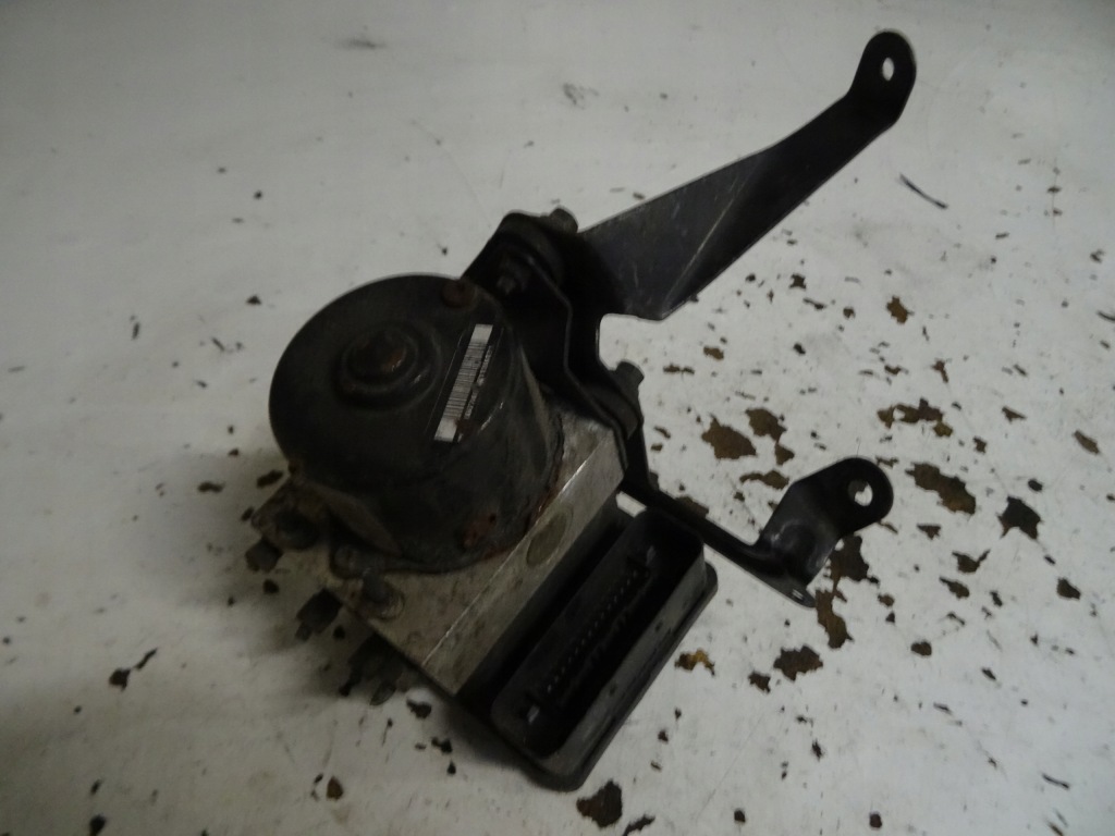 фото №1, Насос abs honda cr-v ii 57110-59a-e010-m1