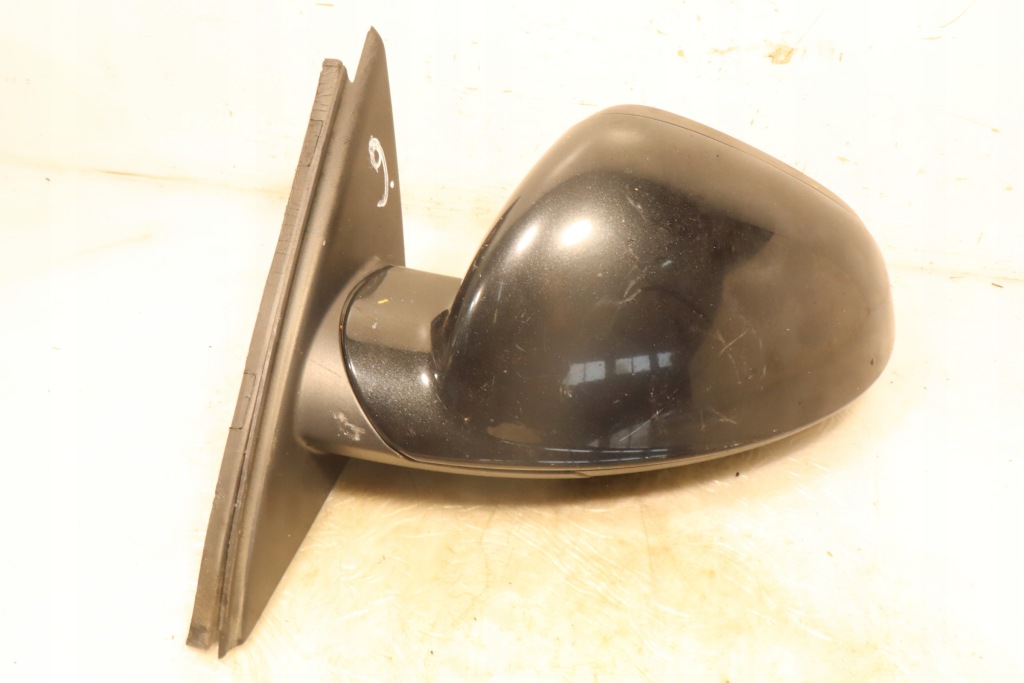 Купить Зеркало левая opel insignia a 13320192 z22c