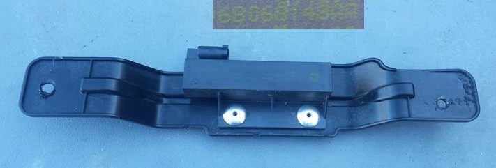 фото №1, Усилитель антенны jeep renegade 68068148aa