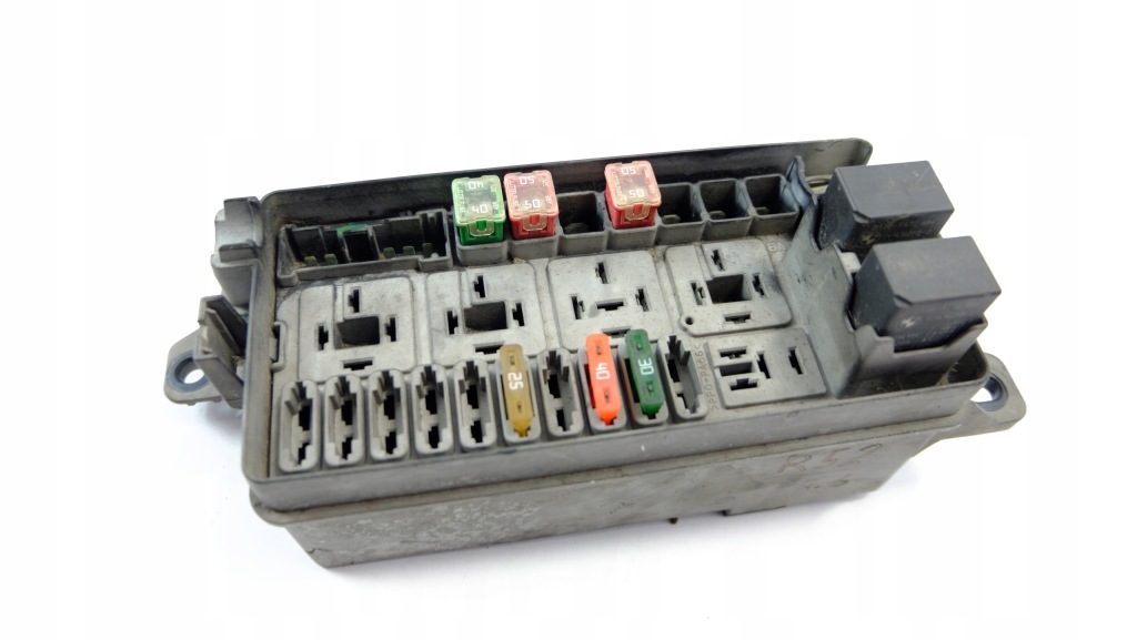 Купити Mini cooper r57 1.6d коробка запобіжників 9240945