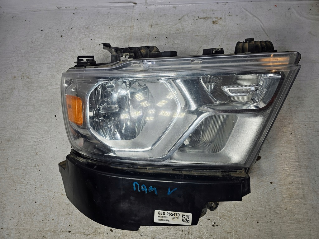 фото №10, Dodge ram v 19- лампа левый правый перед 68316080ag 68316081ag usa