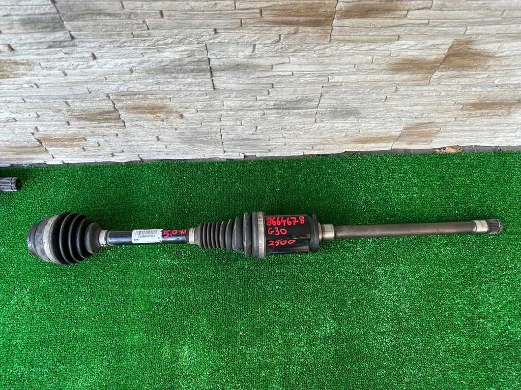 фото №1, Приводной вал bmw 5 g30 8664678