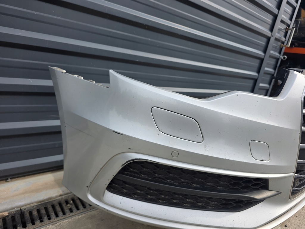 фото №10, Бампер перед kompletny audi a6 c7 s line омыватель 4 x pdc оригинал lx7w !!!