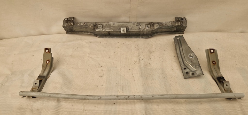 фото №1, Mitsubishi eclipse cross phev pas передній