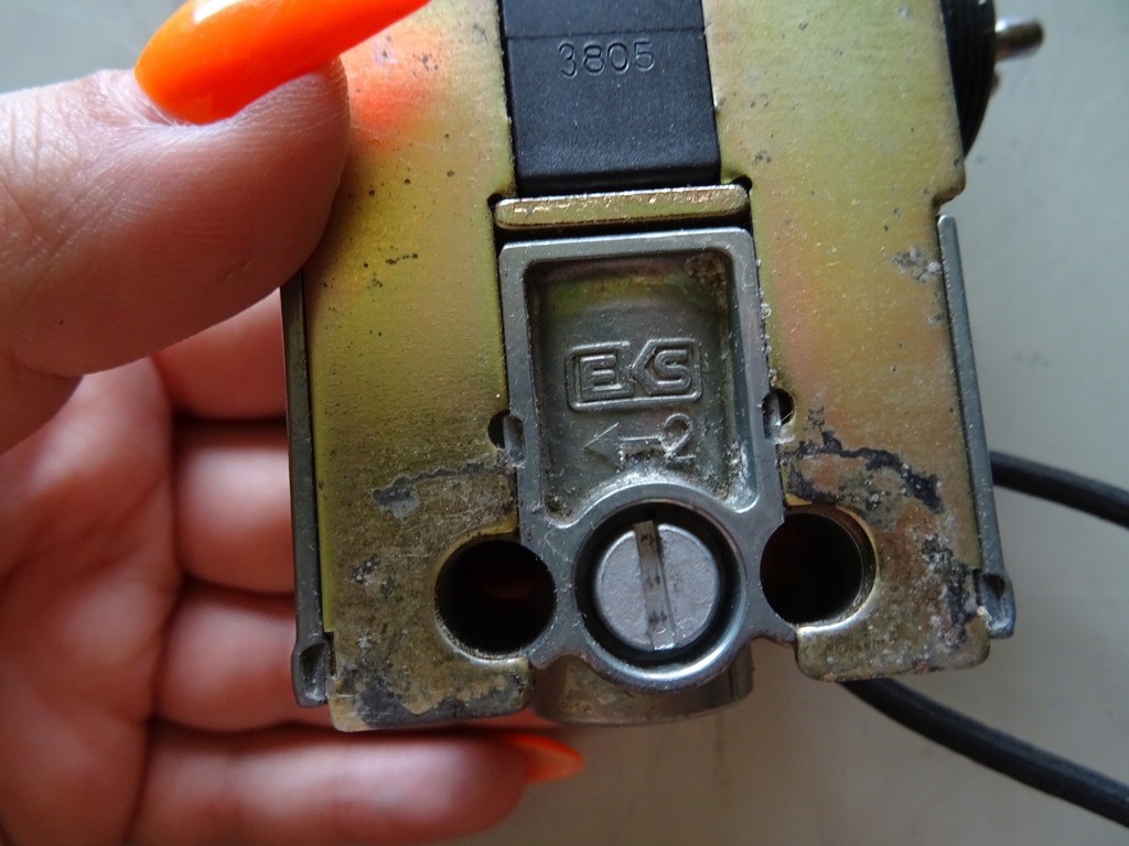 фото №5, Клапан тормоза eks mercedes axor atego a0049975736