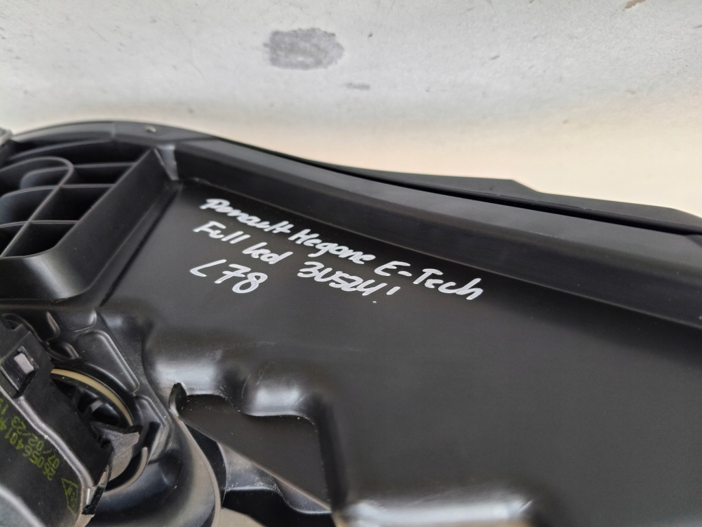 Фара ліва фара renault megane e-tech 23- full led Ціна