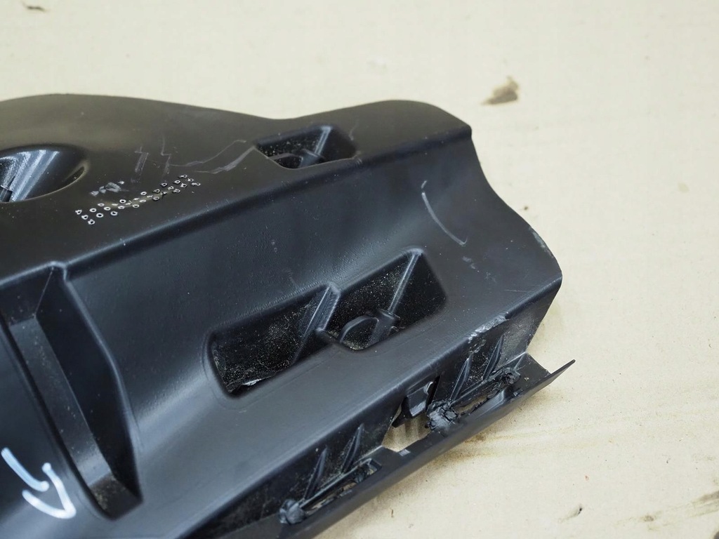 фото №11, Audi a6 c8 2018- заглушка розпилювача ліва