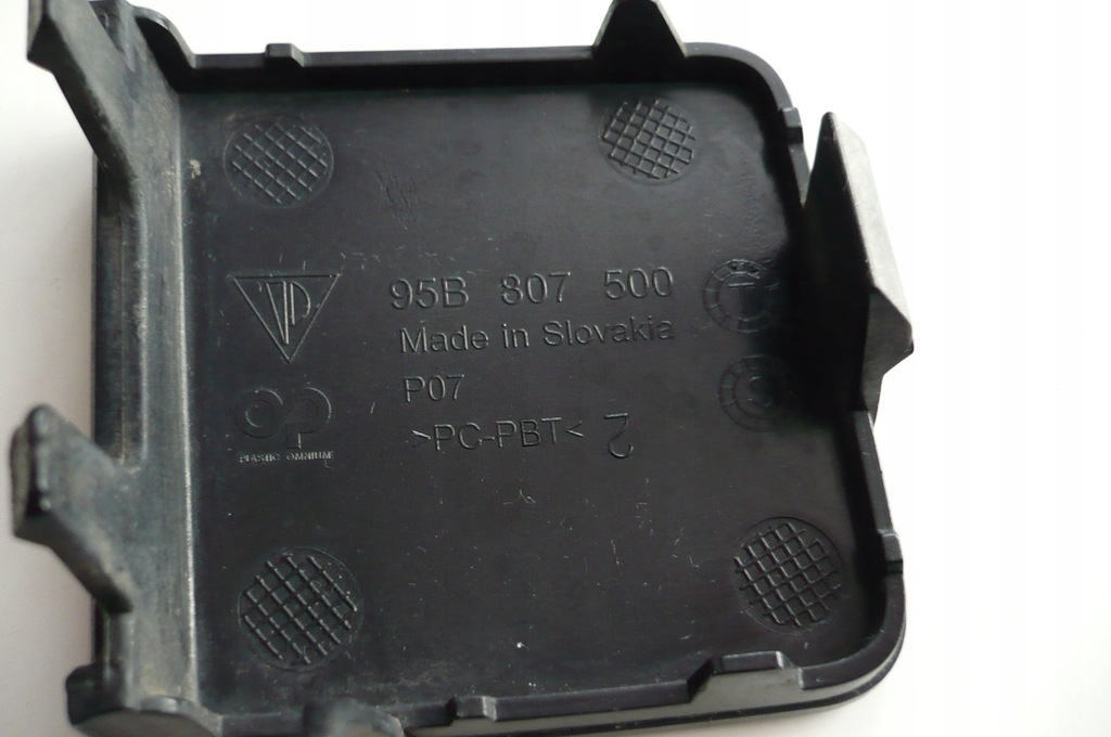 фото №7, Porsche macan 2014- заглушка фаркоп бампер задня