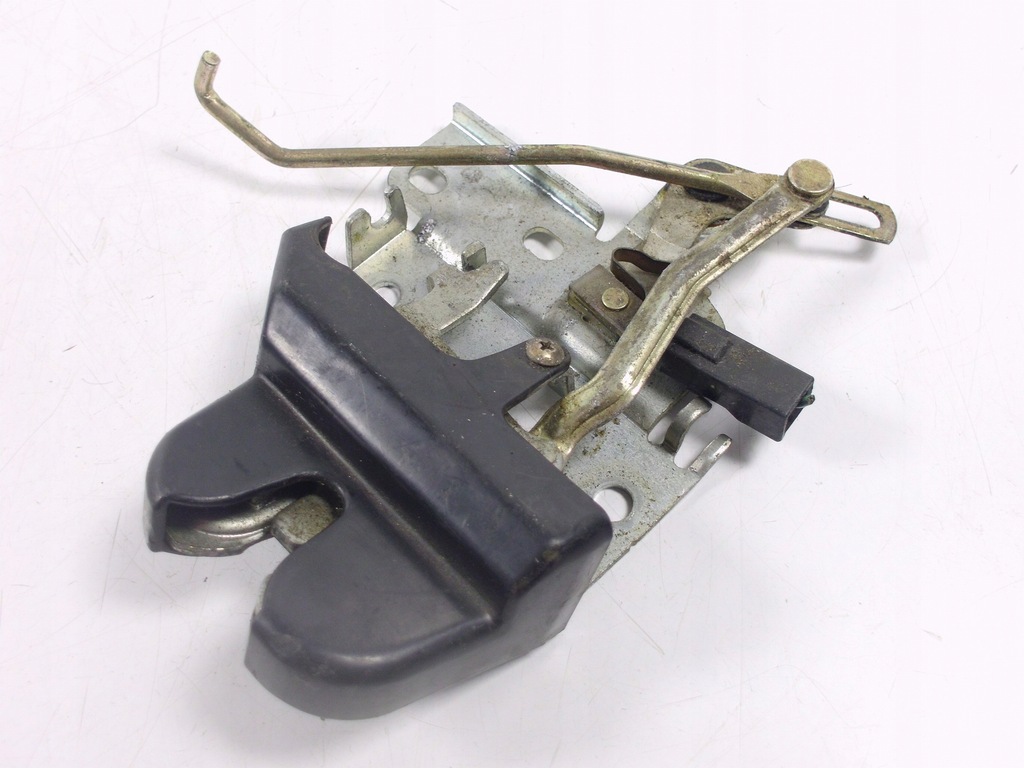 фото №1, Mistubishi galant vii замок крышки багажника