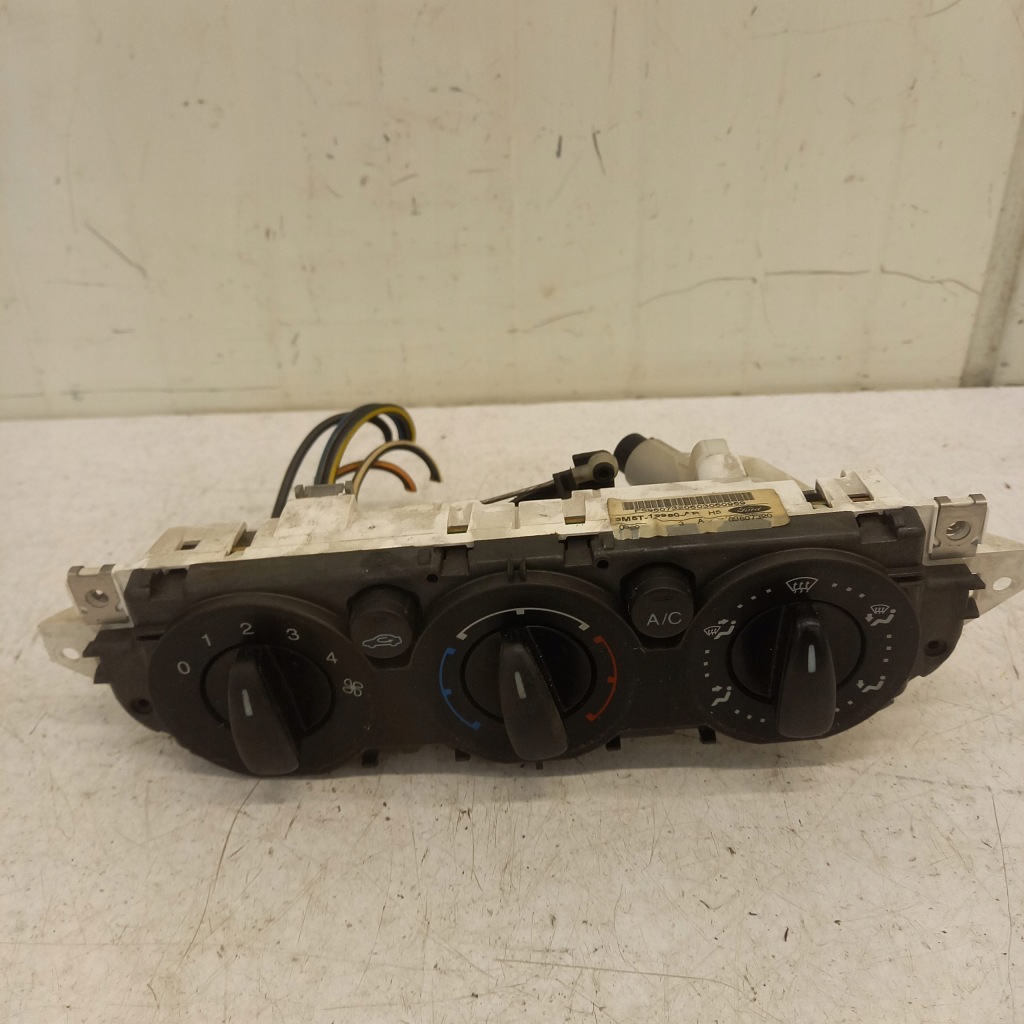 фото №1, Панель керування обдув ford focus mk2 3m5t19980ad