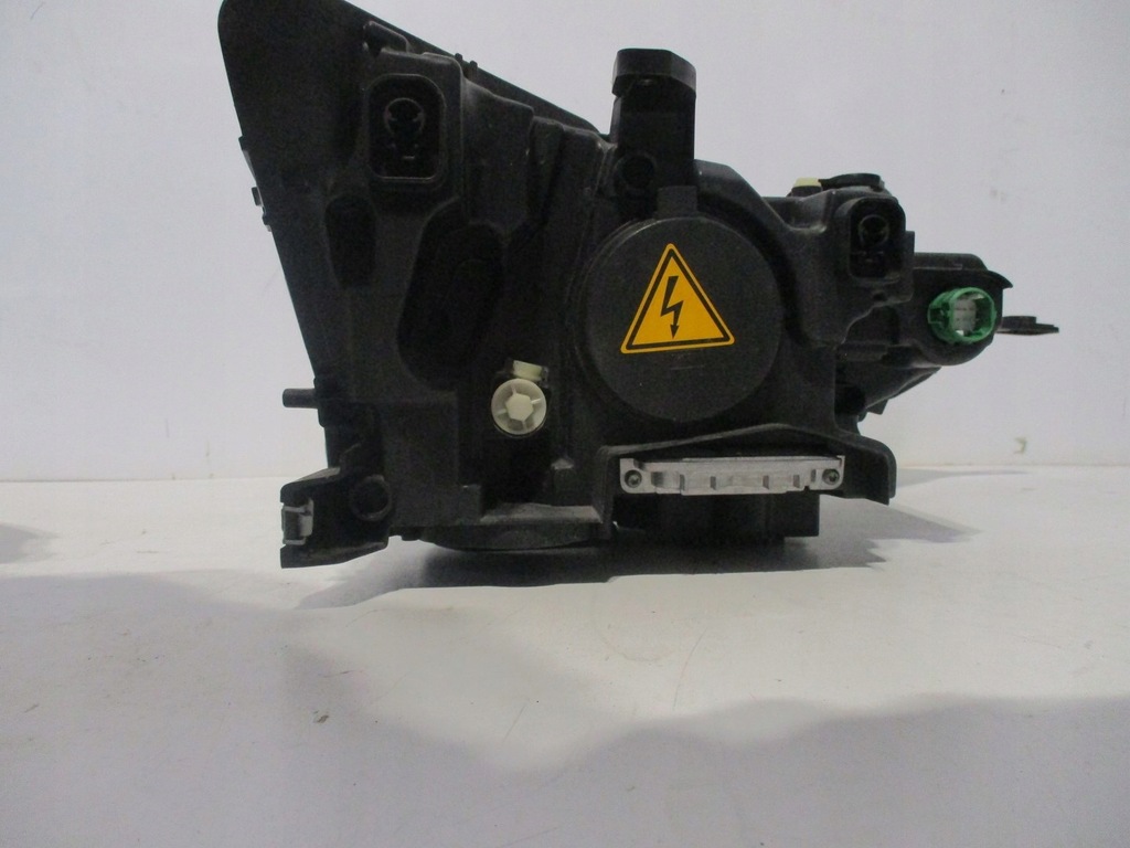 фото №9, Лампа лампы ксенон bi-xenon maserati levante