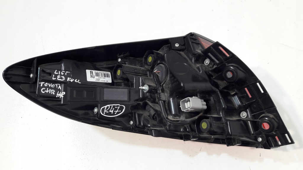 фото №5, Toyota chr c-hr задняя лампа 81550-f4130-00 full led r47